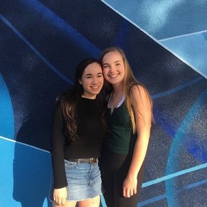 Meet your Posher, Mia